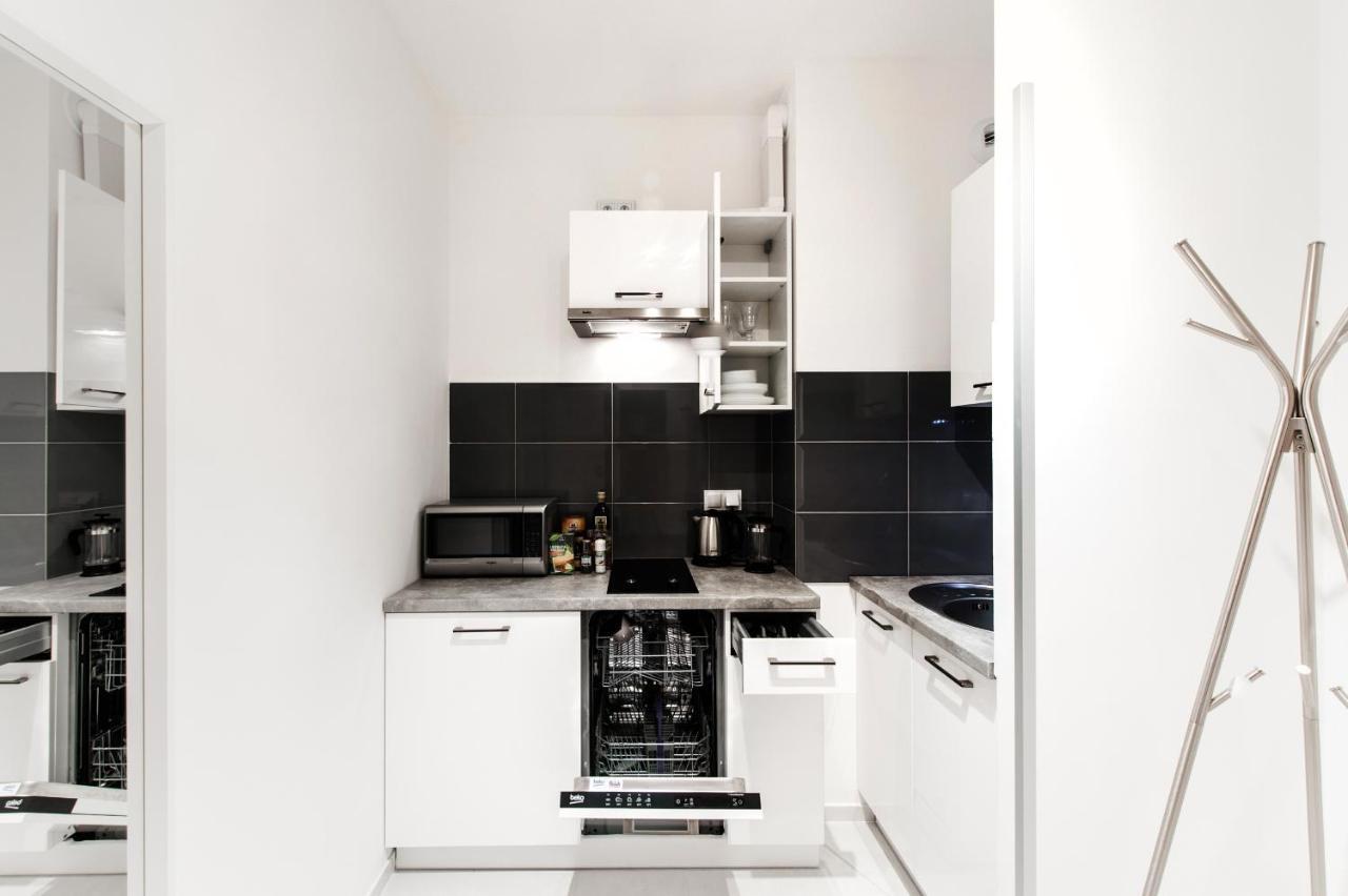 Super Apart Dywizjonu 303 175/8 Apartment Warsawa Ruang foto
